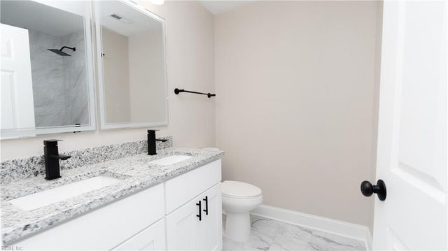 2924 Smithfield RD, Portsmouth, VA 23702