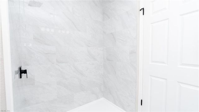 2924 Smithfield RD, Portsmouth, VA 23702