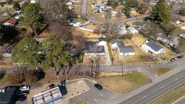 2924 Smithfield RD, Portsmouth, VA 23702