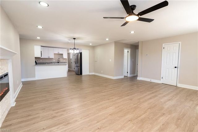 2924 Smithfield RD, Portsmouth, VA 23702