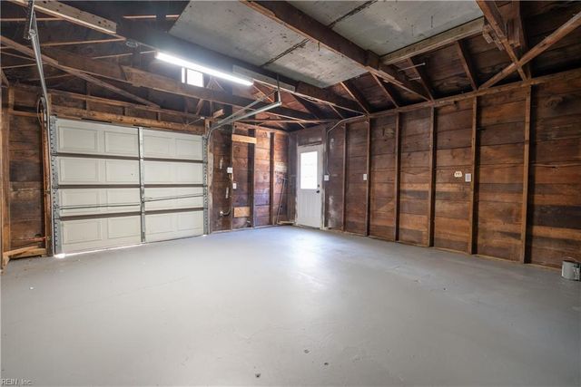 2924 Smithfield RD, Portsmouth, VA 23702