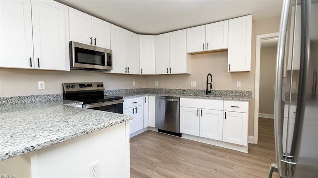 2924 Smithfield RD, Portsmouth, VA 23702