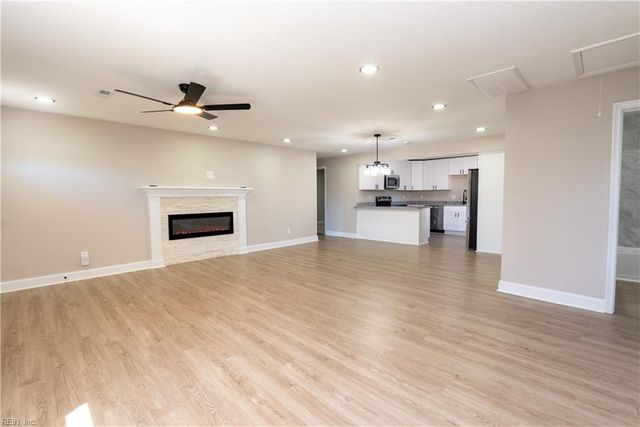 2924 Smithfield RD, Portsmouth, VA 23702