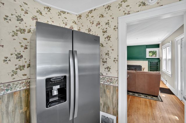 2523 Prospect Road, Des Moines, IA 50310