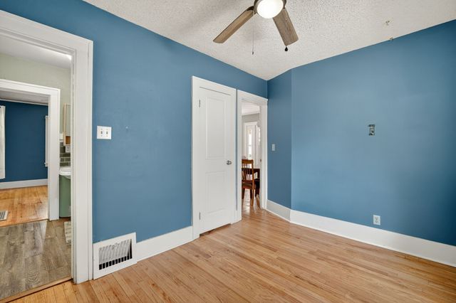 2523 Prospect Road, Des Moines, IA 50310