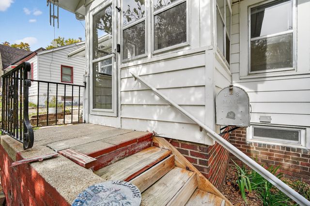 2523 Prospect Road, Des Moines, IA 50310