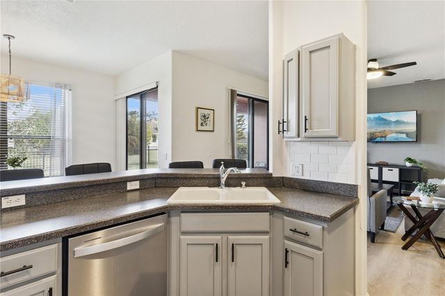 152 GLENDALE COURT, Kissimmee, FL 34759