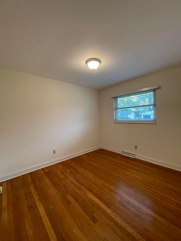 5806 Satinwood Drive, Columbus, OH 43229