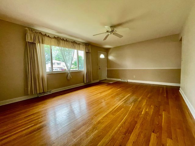 5806 Satinwood Drive, Columbus, OH 43229