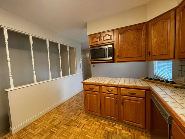 5806 Satinwood Drive, Columbus, OH 43229