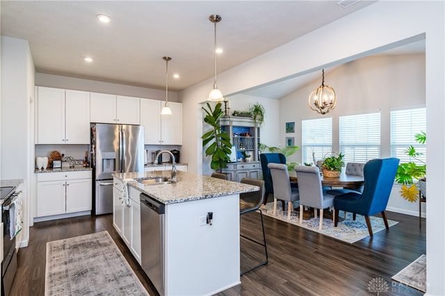 2780 Riverstone Drive, Xenia, OH 45385