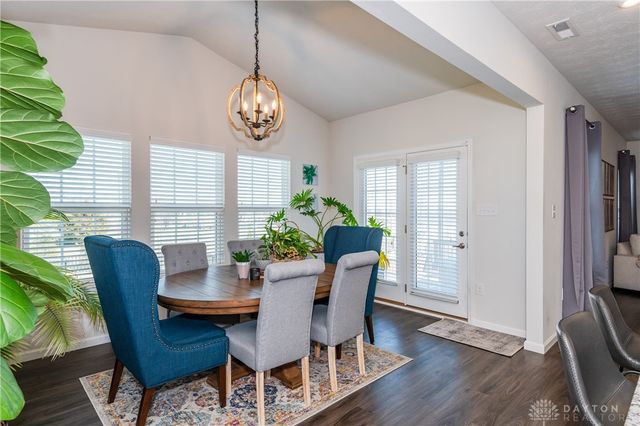 2780 Riverstone Drive, Xenia, OH 45385