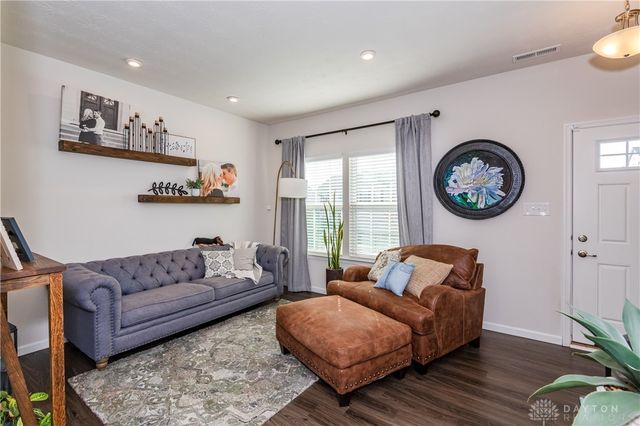 2780 Riverstone Drive, Xenia, OH 45385