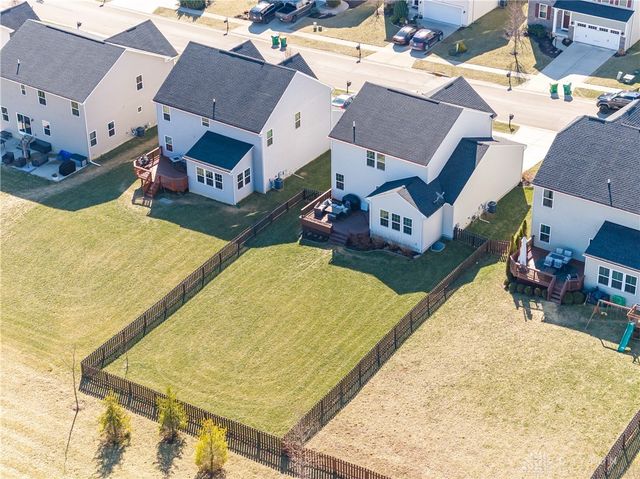 2780 Riverstone Drive, Xenia, OH 45385