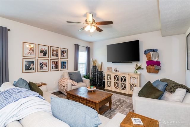 2780 Riverstone Drive, Xenia, OH 45385