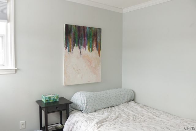 203 Crestwood Drive, Salina, NY 13212