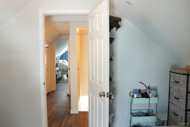 203 Crestwood Drive, Salina, NY 13212