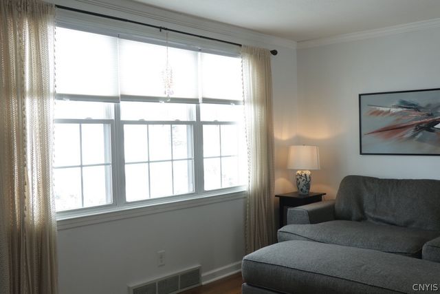 203 Crestwood Drive, Salina, NY 13212