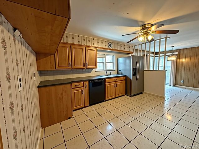 63 Riverdale Avenue, White Plains, NY 10607