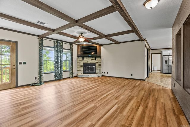 1225 Stony Point Road, Houston, AR 72070