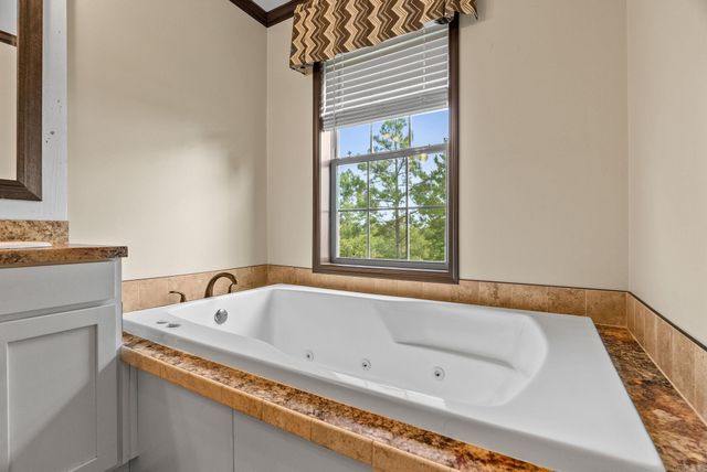 1225 Stony Point Road, Houston, AR 72070