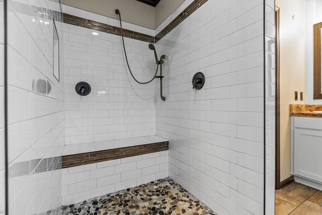 1225 Stony Point Road, Houston, AR 72070