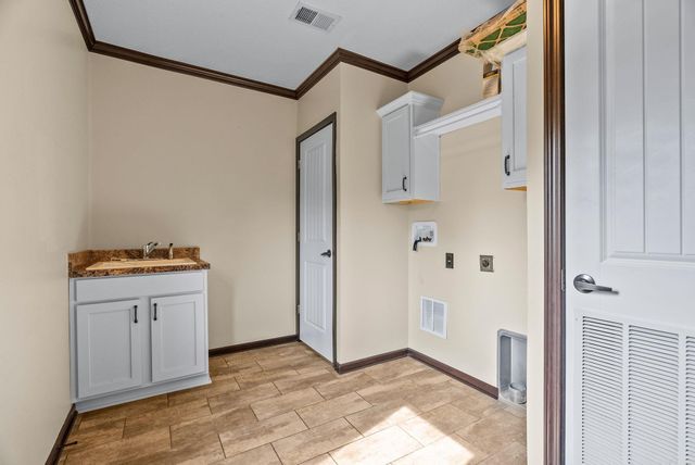 1225 Stony Point Road, Houston, AR 72070