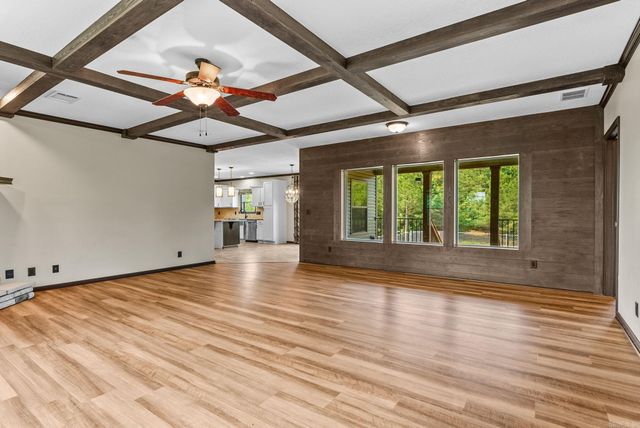 1225 Stony Point Road, Houston, AR 72070