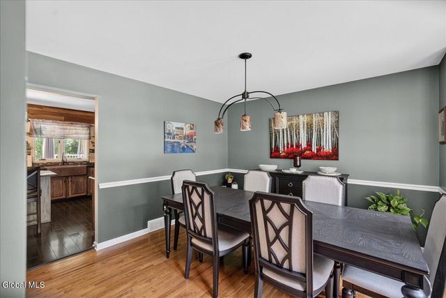 3 Cindy Lane, Halfmoon, NY 12065