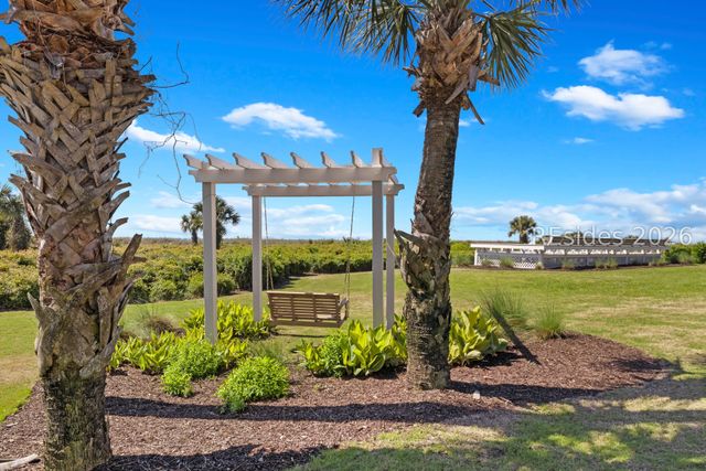 23 S Forest Beach Dr Apt 340, Hilton Head Island, SC 29928