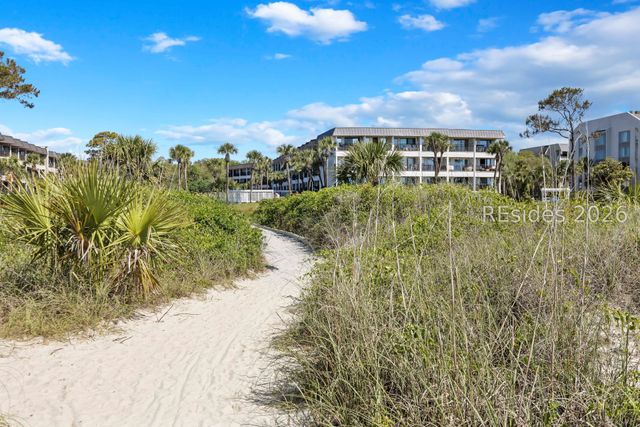 23 S Forest Beach Dr Apt 340, Hilton Head Island, SC 29928