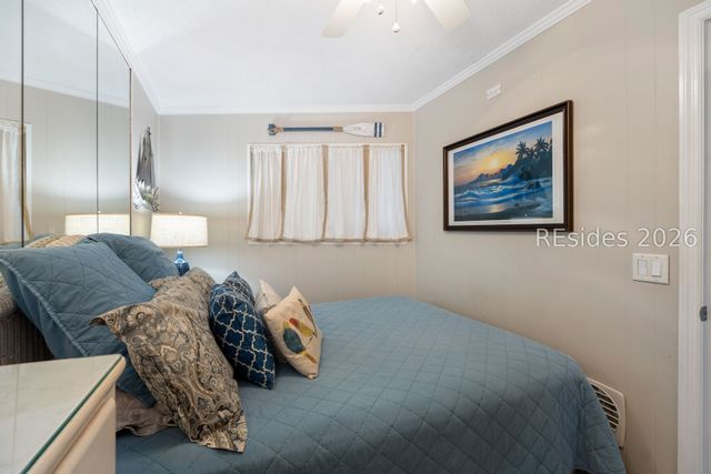 23 S Forest Beach Dr Apt 340, Hilton Head Island, SC 29928