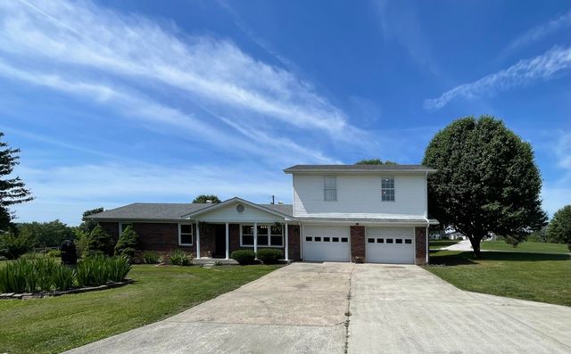 35 Barker Spur Road, Lily, KY 40740