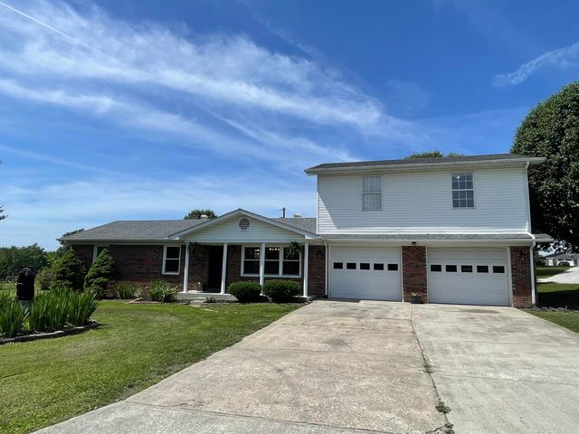 35 Barker Spur Road, Lily, KY 40740