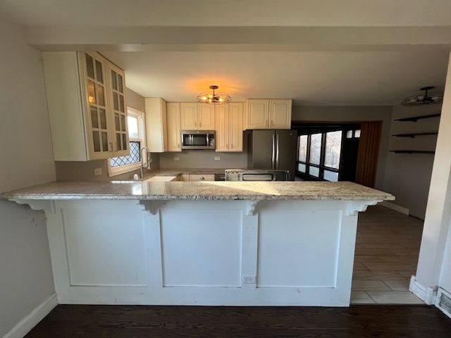 5009 W 101st Street, Oak Lawn, IL 60453