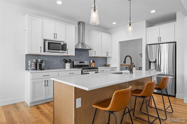 8444 Cryder Lane Court, Troy, IL 62294