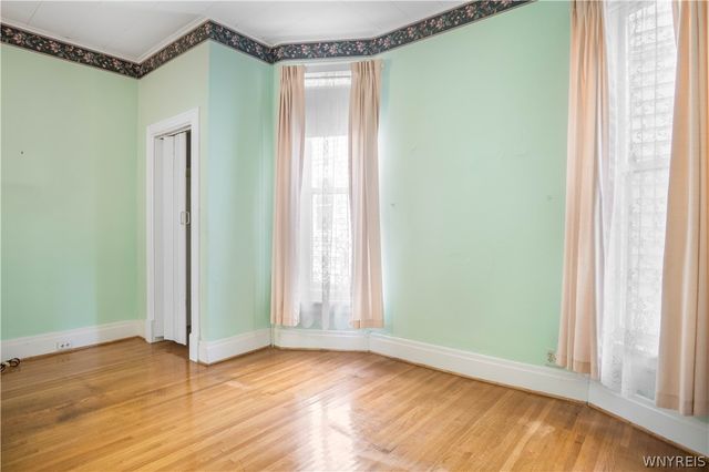 228 West Avenue, Buffalo, NY 14201