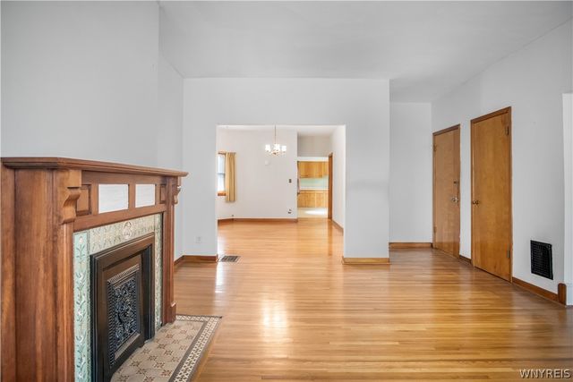 228 West Avenue, Buffalo, NY 14201