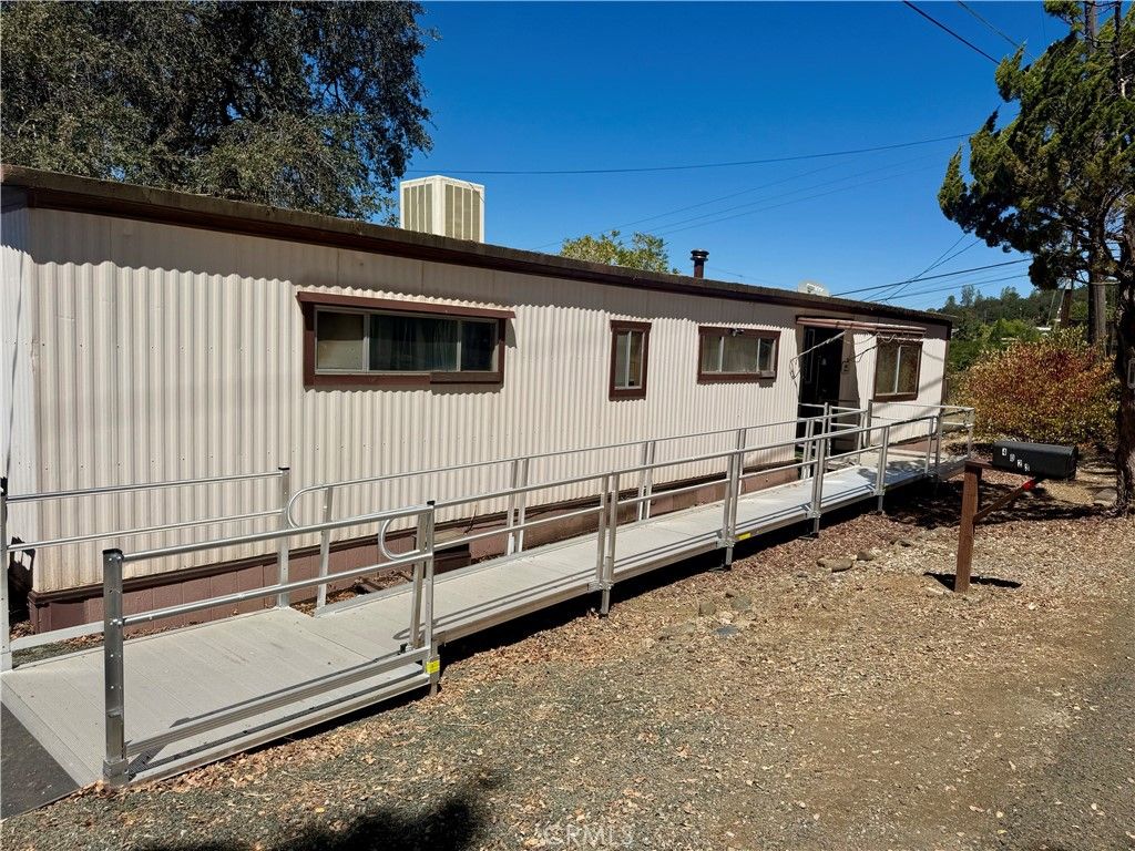 Image 1 of property listing at 4023 Hemlock, Clearlake, CA 95422