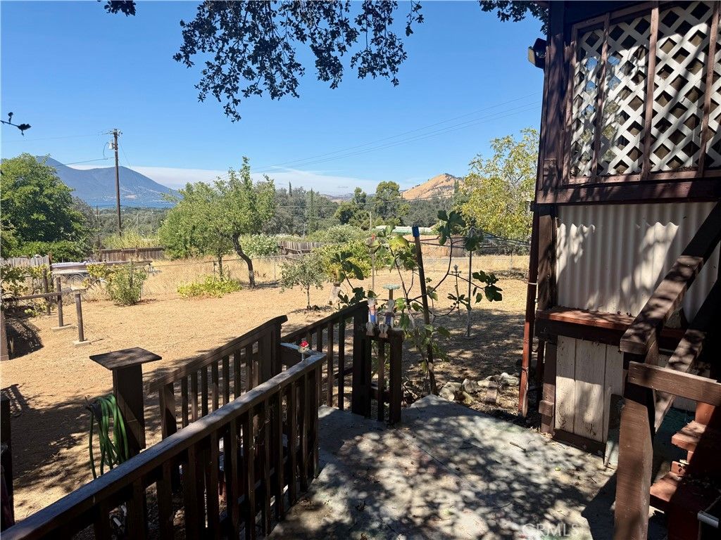 Image 13 of property listing at 4023 Hemlock, Clearlake, CA 95422