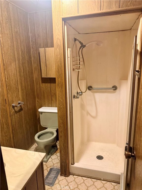 Image 7 of property listing at 4023 Hemlock, Clearlake, CA 95422