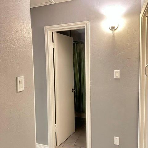 10902 Segrest Drive, Houston, TX 77047