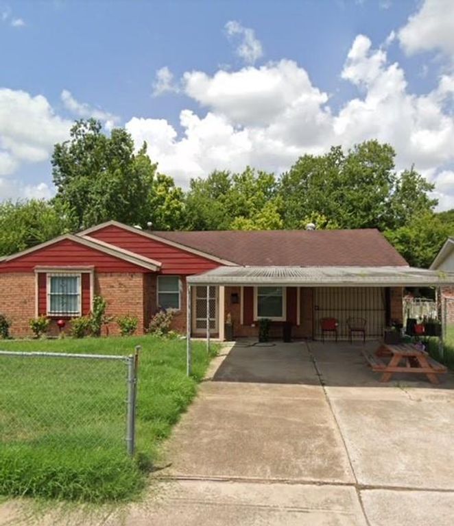10902 Segrest Drive, Houston, TX 77047