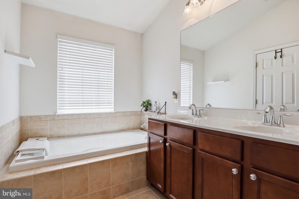 Image 26 of property listing at 626 SNOWBERRY, Aberdeen, MD 21001