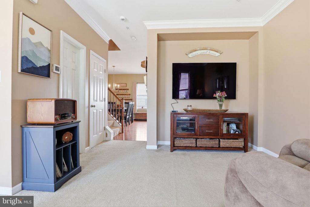 Image 5 of property listing at 626 SNOWBERRY, Aberdeen, MD 21001
