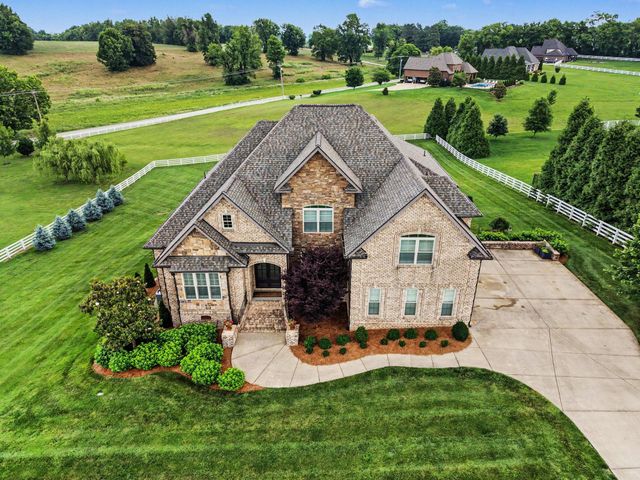 7219 Magnolia Valley Dr, Eagleville, TN 37060