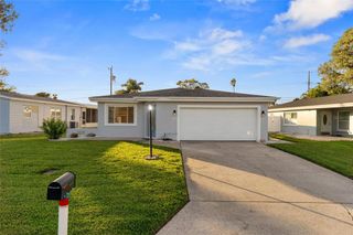 10389 VALENCIA ROAD, Seminole, FL 33772