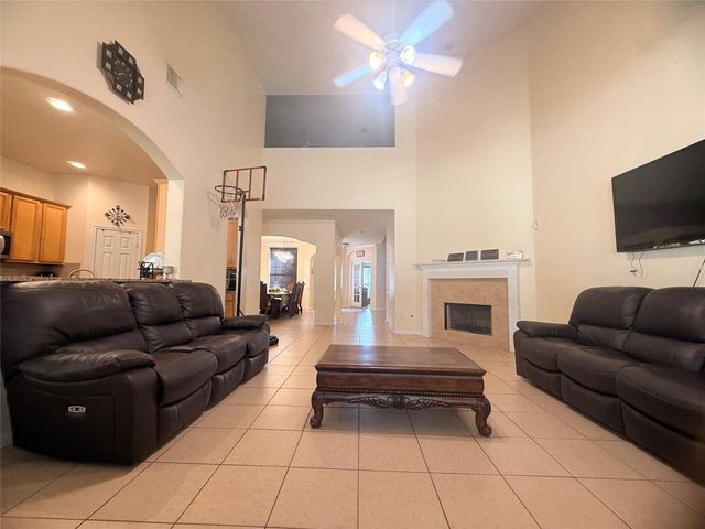 26864 Calgary Pointe Drive, Kingwood, TX 77339