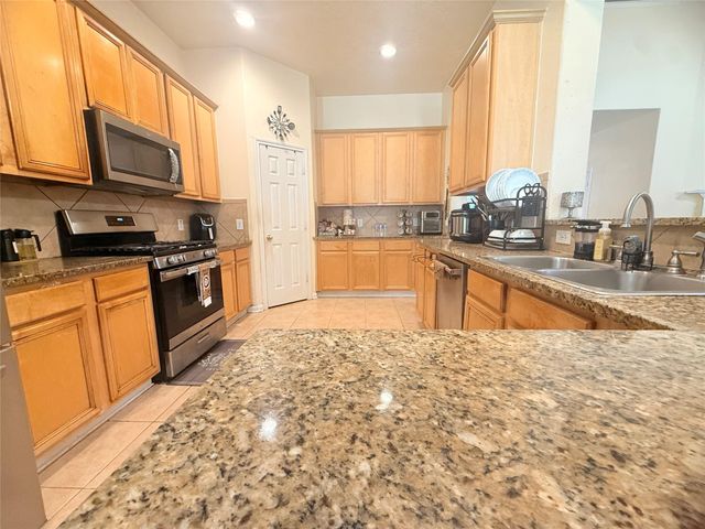 26864 Calgary Pointe Drive, Kingwood, TX 77339