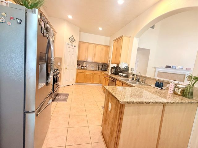26864 Calgary Pointe Drive, Kingwood, TX 77339